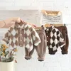 Clothing Sets Winter Baby Boy Clothes Set GULFNA Toddler Fall Jackets Pants Outfits Checkered Fleece Coat Corduroy Pants Sweatsuits 231113