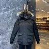 メンズダウンパフジャケットカナダ冬のコートデザイナーアウトドアウェアレディースアウターウェアメンズビッグファーフード付き服ダウンジャケットコートパーカーサイズXS-2xl
