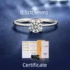 Klusterringar 0,5 Moissanite Solitaire Förlovningsring för kvinnor lovar D färg VVS1 Clarity Wedding Band 925 Sterling Silver