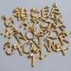 Rostfritt stål 26 Alfabetet Inledande brev Pendant Gold Silver Plated Non Tarnish Letter Charms för smyckenillverkning