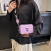 Karl estilo coreano bolsa crossbody personalizada moda portátil bolsa de câmera couro pu versátil estilo ocidental bolsa de ombro para mulheres 231115