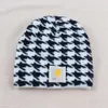 Carharttlys Beanie Hat Designer Originele Kwaliteit Nieuw Koepatroon Warme Muts Dames Winter Zwart-wit Geruite Luipaardpatroon Wollen Muts Wintermode-item