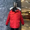 Mens Down Puffer Jackets Canada Winter Coat Designer Outdoor Wear Women Ytterkläder Män Kvinnor Big päls Huvkläder Down Jacket Rockar Parka Size XS-2XL