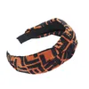 Luxury Pony Tails Holder Designer pannband Hårband för kvinnor Girl Brand pannband Letter Head Wrap Simple Broadside HIPL989