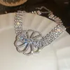 Halsband, schöne Kristall-Blumen-Halsketten für Frauen, glänzende Strass-Kragen, Damen-Kette, Party-Zubehör