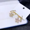 Studörhängen High End Designer CZ Crystal Flower For Women Gold Color Luxury Cubic Zircon Jewelry