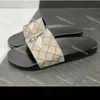 Luxury Flat Mule Slippers Women Men Summer Slides Designer Outdoor Female Sandals Classic Rubber shoes