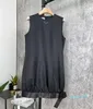 2023-Spring Summer Kobiety Dress Wysoko jakościowy mody spódnica z krótkim rękawem 8 różnych modeli relon materiału sukienki syjamskie