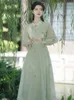Casual klänningar vintage klassisk kinesisk stil förbättrad cheongsam klänning förtjockad stickad foderfjäril broderi midi för kvinnor middag