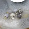 Naszyjniki wiszące 1pcs naturalne geode agaty 18 mm okrągłe koralik Qaurtz Druzy złącze Uraks Naszyjnik do wykonania biżuterii DIY