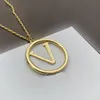 Fashion Designer Necklace Women Chain Necklace Pendant Gold Large Circle Letter Necklaces Jewelry Wedding Party Gift Ladies Jewelry Accessories