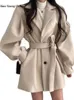 تمتزج الصوف النسائي معطف قصير من الصوف الخريف شتاء ثقيل طراز Hepburn أسلوب عصري وبسيط أعلى 231114