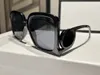 2023 Nuevas gafas de sol para mujer Gafas Modelo 1326 Diseñador de logotipo Gafas de sol del mismo estilo para hombres y mujeres Alta calidad con caja Protección UV