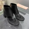 2023 designer de luxe sexy sandales à talons à bout ouvert femmes classiques en cuir véritable noir / blanc / rouge / vert / jaune retour glissière passerelle sandale ladys tongs talons chaussures