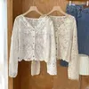 Kadın bluzları Kadın Dantelli Parlama Uzun Kollu Bluz V Yağ Düğmesi Aşağı Kırpılmış Cardigan Hollow Crochet Floral Ceket Gömlekleri Gör