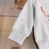 Lüks Sonbahar Kids Hoodie İki Renk İsteğe Bağlı Bebek Kazak Boyut 100-160 Karikatür Yengeç Desen Baskı Erkek Kız Pullover Nov10