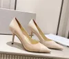 Nuovi sandali con tacco alto slim dal taglio basso Sandali di design di lusso Cuciture in pelle a punta Scarpe versatili e sexy per feste di nozze Taglie da donna 35-42 con scatola