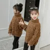 세트 2023 가을 겨울 아기 ​​소녀 솔리드 따뜻한 니트 스웨터 터틀넥 캐주얼 Criss 크로스 풀오버 십대 두꺼운 옷 x09 231113
