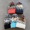 Bonnets de Protection des oreilles géométriques diamant, casquettes chaudes en Crochet, chapeaux tricotés en laine de neige Pom Pom, chapeaux de fête de noël Q730
