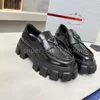 Tasarımcı Elbise Ayakkabı Erkekler Loafers Monolit Spor Ayakkabı Kadın Yumuşak Cowhide Platform Spor Sneaker Üçgen Logo Deri Ayakkabı Tıknaz Eğitimler