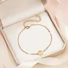 Pulseras con dijes Pulsera para mujer Pulsera inicial Pulsera con letras de acero inoxidable chapada en oro de 18 quilates Pulsera con monedas delicadas para niñas L231114