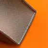 クロスボディミニハンドバッグショルダーSハンドバッグ女性のためのハンドバッグバッグ最高品質の手作りの蜜蝋糸縫製デザイナーの財布。