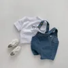 Ensembles de vêtements Ensemble manteau bébé Été Garçons et filles T-shirt blanc à manches courtes + Ensemble serré Cowboy 231114