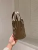 Mode-Stil reine Farbe Bucket Bag Frau Klassiker Kette Schulter In The Loop Handtasche Hochwertige Schultertasche Cross Body Bag Clutch Totes Hobo Geldbörsen Brieftasche