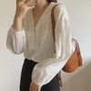 Kvinnors blusar Casual Long Sleeve Tops och Mujer 2023 Elegant V-hals Lace White Blouse Women Loose Ladies Shirt Blusa kläder 26079