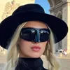 Zonnebrillen 2023 Nieuwe Y2K Oversized Black Goggle Sunglasses Women Men Men Vintage Punk Silver Sun Glazen vrouwelijke grappige feesttinten Alien Oculos T230414