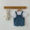 Ensembles de vêtements Ensemble manteau bébé Été Garçons et filles T-shirt blanc à manches courtes + Ensemble serré Cowboy 231114