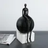 Dekorativa figurer Kreativa europeiska karaktärsskulptur Decoration Harts Abstrakt Tänkare Miniatyr Staty Craft Office