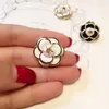 Broches Black White Camellia Broche Pins Jewelry for Woman