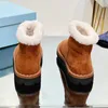 Bottes courtes de styliste en peau de mouton pour femmes, bottes de neige chaudes à semelle épaisse en caoutchouc gaufré, 35-39