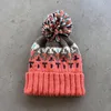 Bonnets de Protection des oreilles géométriques diamant, casquettes chaudes en Crochet, chapeaux tricotés en laine de neige Pom Pom, chapeaux de fête de noël Q730