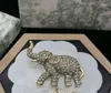 Broches Broche de personnalité d'éléphant en cristal Vintage élégant