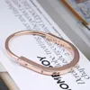 Original varumärke TFF Lock Armband Womens Collection Jewelry Light Luxury Fashion Electropated 18k Rose Gold