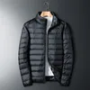 Herbst Winter Parkas Neue Ultra Licht Weiße Ente Unten Jacke Männer Wasserdicht Casual Outdoor Tragbare Leichte Männliche Gepolsterte Mäntel