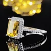 Emerald Cut Topaz Ring 925 STERLING Gümüş Nişan Düğün Bandı Halkalar Kadınlar Gelin Sözü Partisi Takı Hediyesi