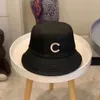 Tasarımcı Şapka Kadın Beyzbol Kapağı Celins S Fitted Mektup Yaz Snapback Sunshade Sport Nakış Plaj Şapkaları Gorra