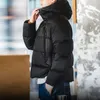 Parkas de plumón para hombre Maden Light 80% Chaqueta de plumón de pato Abrigo de invierno con capucha para hombre Corto Cálido A prueba de viento Ropa para exteriores Chaqueta acolchada informal Invierno 231113