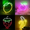 Luzes da noite Frutas Neon Sign Light LED Banana Morangos Pêssegos Limão Decoração Noite Lâmpada para Home Room Wall Shop Party Festival Presente Q231114