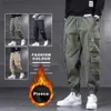 Men's Pants Hiver épais chaud polaire Cargo pantalon hommes 2023 nouveau Streetwear grande taille noir Joggers mâle décontracté thermique pantalon 5XL Men Pants W0414