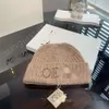 Loewee Beanie Designer Hat Toping New Kindated Fisherman Hat Женский стиль писем вышивка.