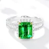 Bagues de cluster S925 Silver Imitation Emerald 2-Groupe Full Diamond Bague pour femmes 7 9 Europe et Amérique transfrontalière