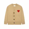 Amisweater Paris Fashion Mens 디자이너 니트 자수 Red Heart Cardigan 캐주얼 한 느슨한 옷 탑 남성 여성 고급 Amis Jumper