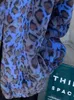 女性の革のフェイクレザーラウタロ冬の特大のカラフルなヒョウのプリントフェイクファーコート女性長袖