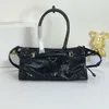 Diseñador Hobo Bolsas Bolso de mujer Bolso de axila Bolsos de luna Diseñador de lujo Mujeres Letras Moda Bolsos de hombro Aceite Cera Monedero de cuero Monedero Estilo vintage