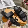 Summer Beach Slipper Kobieta kreskówka Big Head Kapcieczki skórzane płaskie paski sandały hotelowe platforma do kąpieli mężczyźni slajdy designerskie buty damskie z pudełkiem