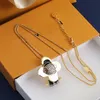 Luxury gold necklace designer Classic flower Pendant Jewelry Retro v Necklaces lady Party wedding Gift good with box 23111403Z